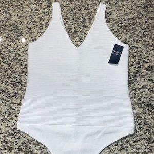 Abercrombie & Fitch Seamless Ribbed Vneck Bodysuit